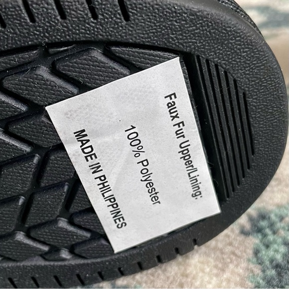 NWOT Black Koolaburra Ugg Boots Toddler Size 6 Bows Slip On Winter Snow - Picture 4 of 9